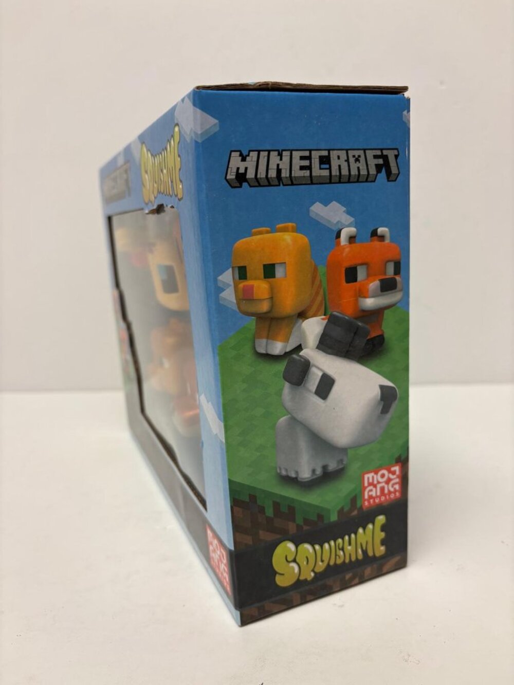 Minecraft 5 Piece SquishMe Collectors Box new & SEALED - Picture 4 of 6